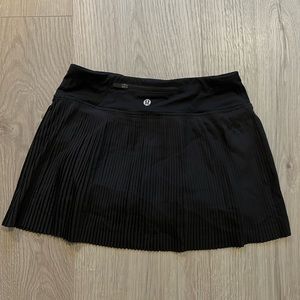 NWOT Lululemon Skirt